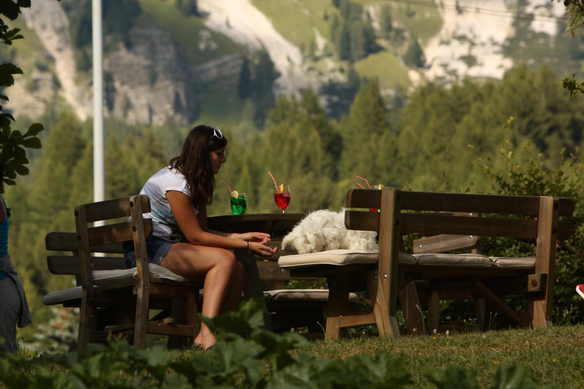 Hotel Trieste Cortina dʼAmpezzo Esterno foto